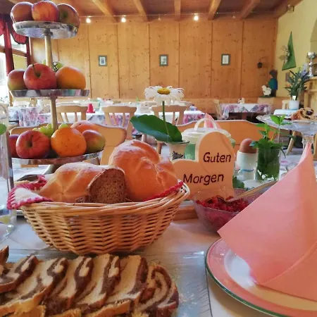 Gaestehaus Post Aigner 3* Greifenburg